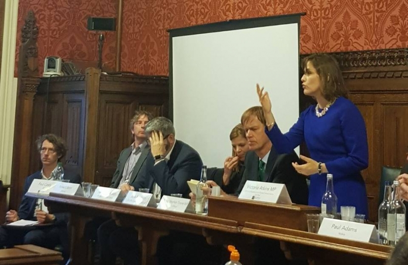 Victoria Atkins Chairs briefing session on 5G and connectivity 